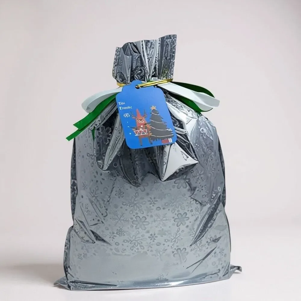 MB1. Festive Gift Bag Set of 8